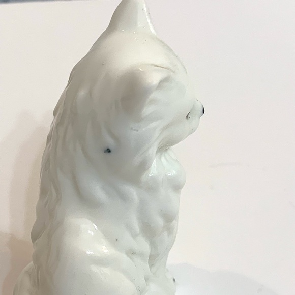 Vintage White Porcelain Cat 3.5” Angora No Maker’s Mark Kitty - Picture 6 of 8